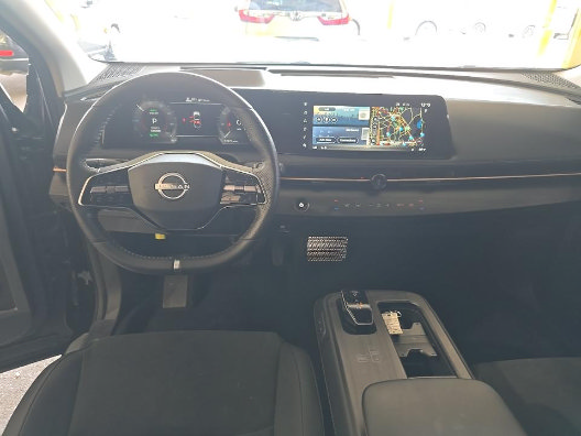 Used 2023 Nissan Ariya AWD image 8