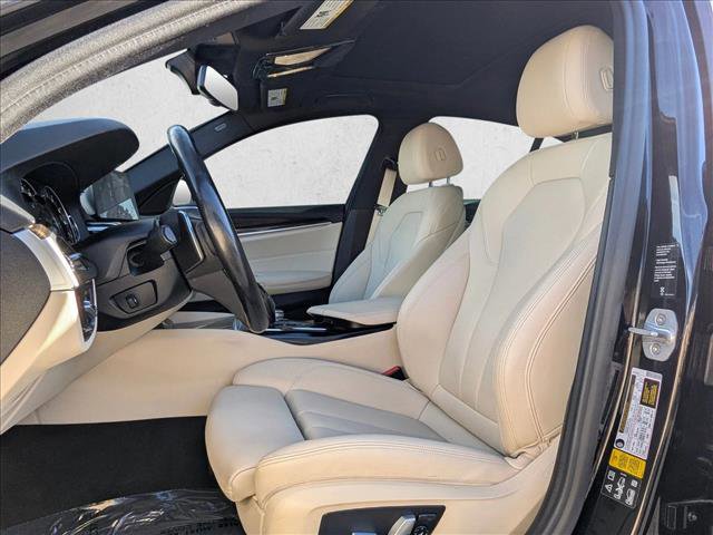 Used 2019 BMW 530i xDrive w/ Convenience Package image 10
