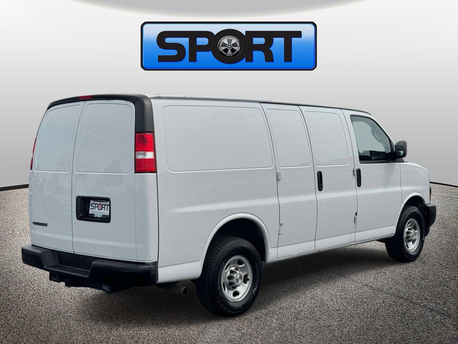Used 2024 Chevrolet Express 2500 w/ Driver Convenience Package RWD image 23