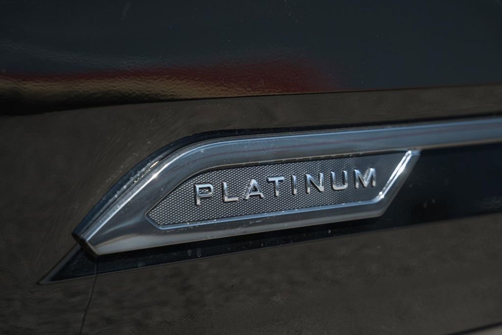 New 2026 Toyota Tundra Platinum AWD/4WD image 17