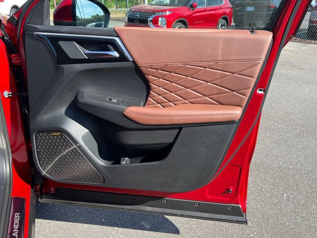 New 2026 Mitsubishi Outlander SEL FWD image 32