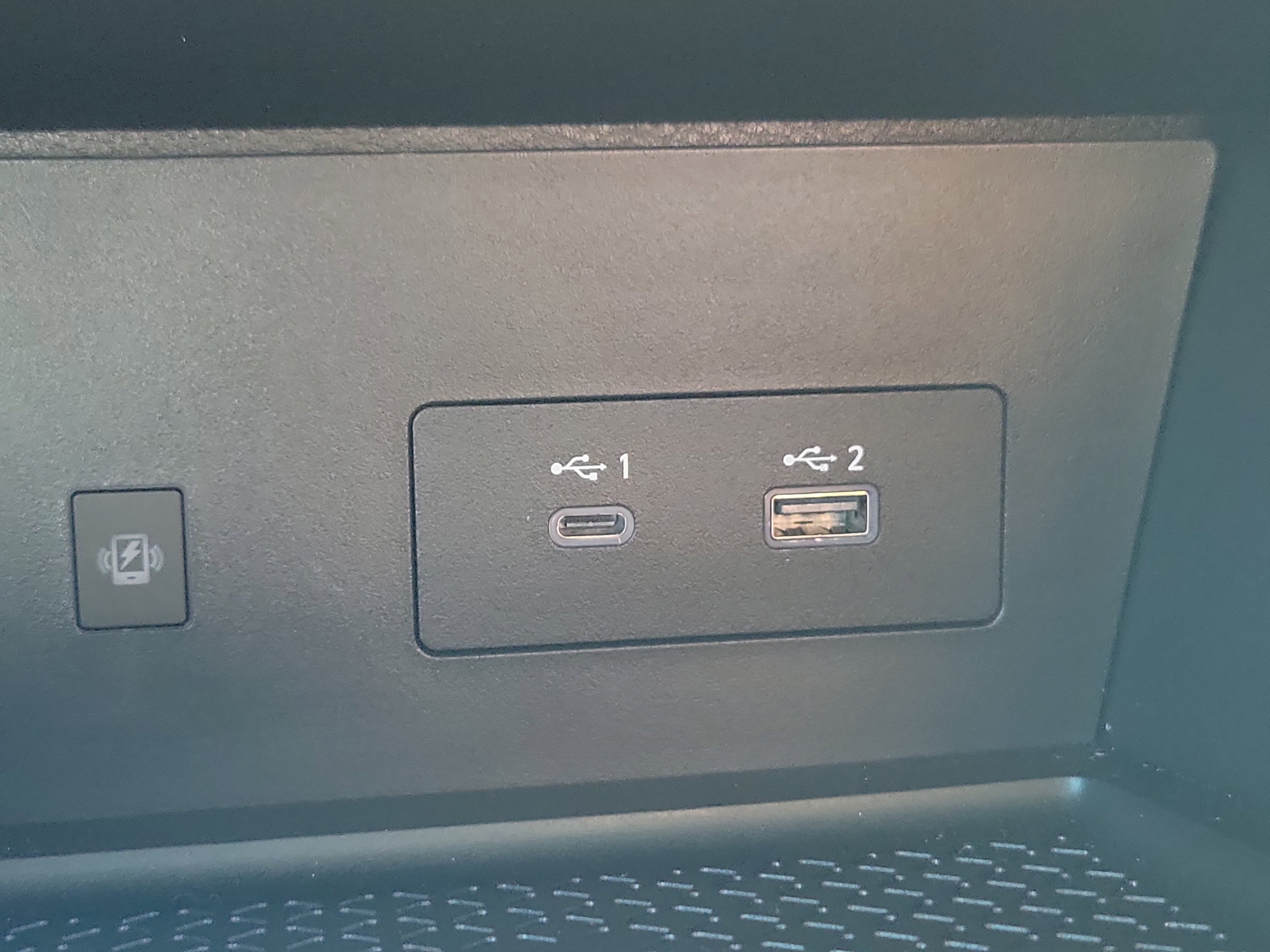 Used 2024 Nissan Pathfinder SL image 34