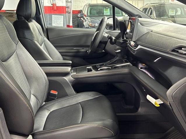 New 2026 Toyota Sienna XLE Woodland Edition AWD/4WD image 18