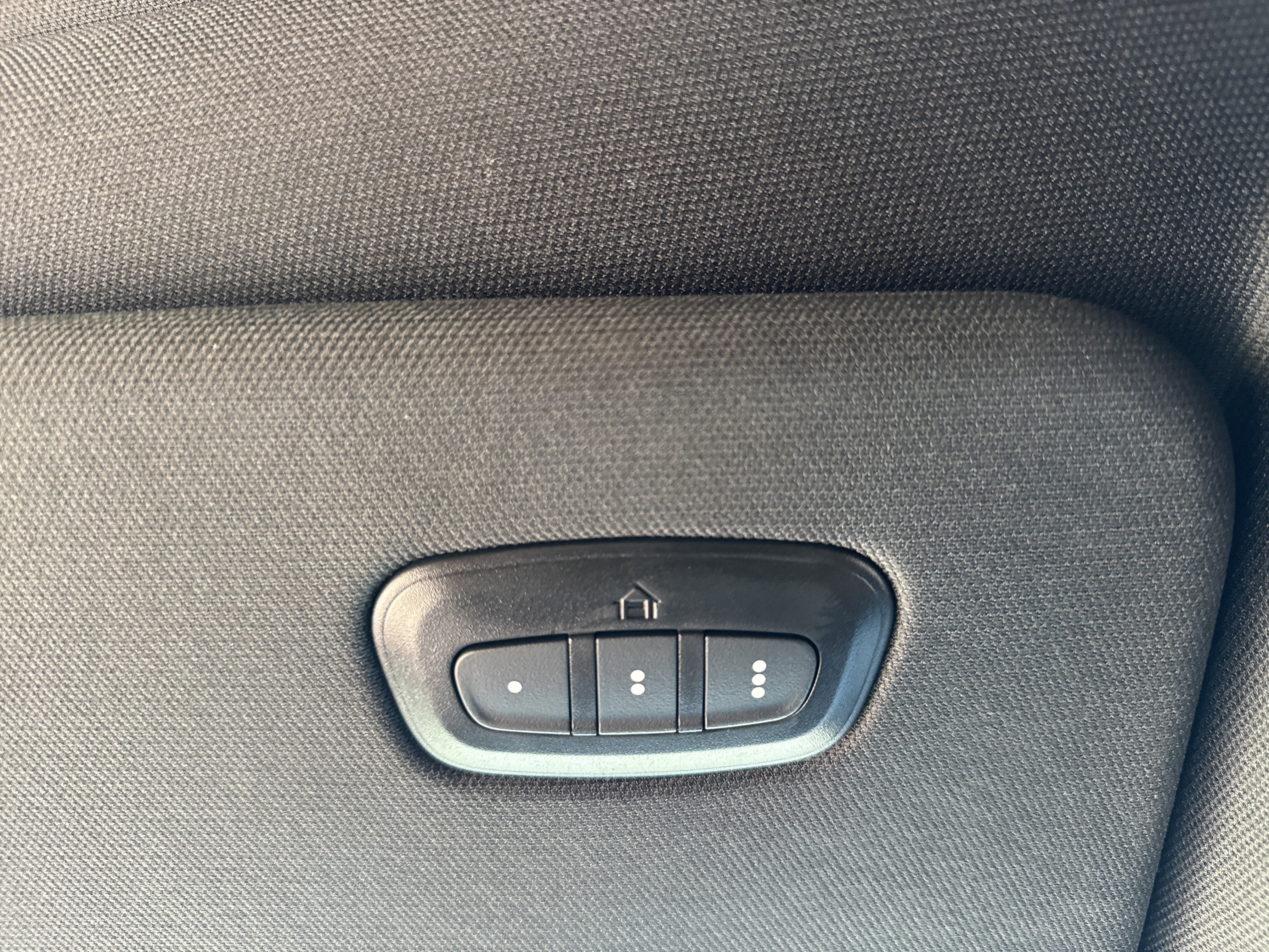 Used 2023 RAM 1500 Big Horn AWD/4WD image 28