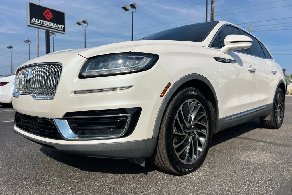 Used 2019 Lincoln Nautilus Reserve image 14