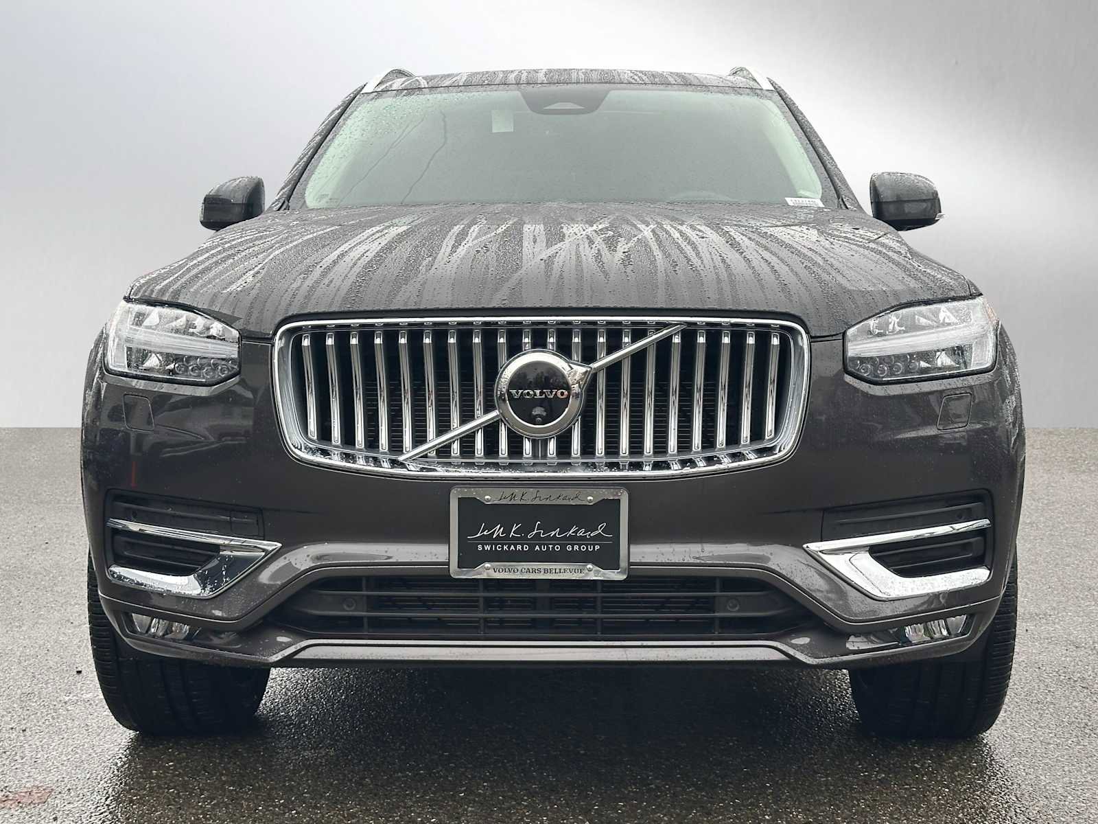 Used 2025 Volvo XC90 B6 Ultra w/ Protection Package Premier image 8