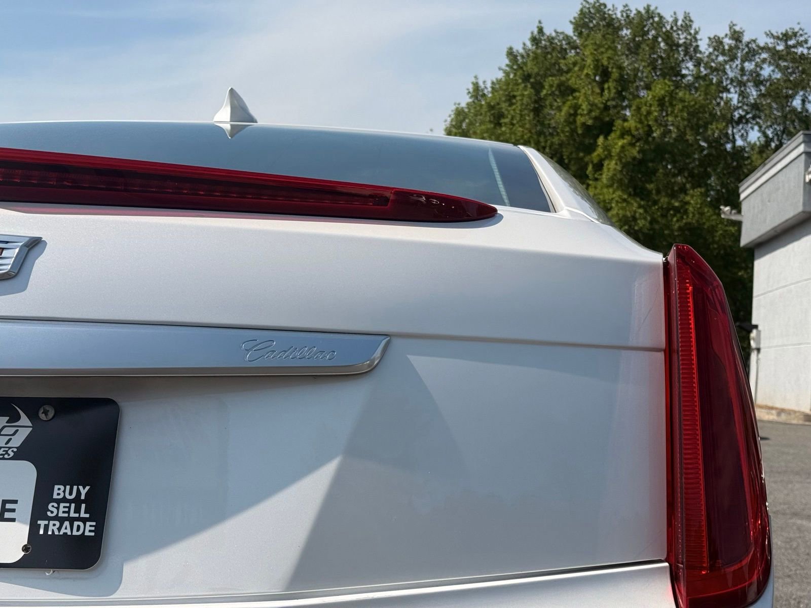 Used 2016 Cadillac XTS Premium image 10