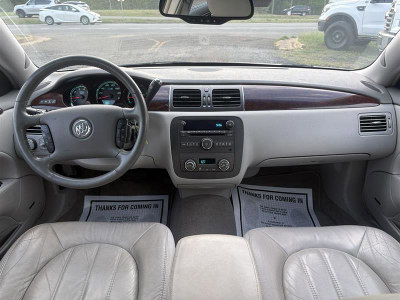 Used 2011 Buick Lucerne CXL FWD image 24