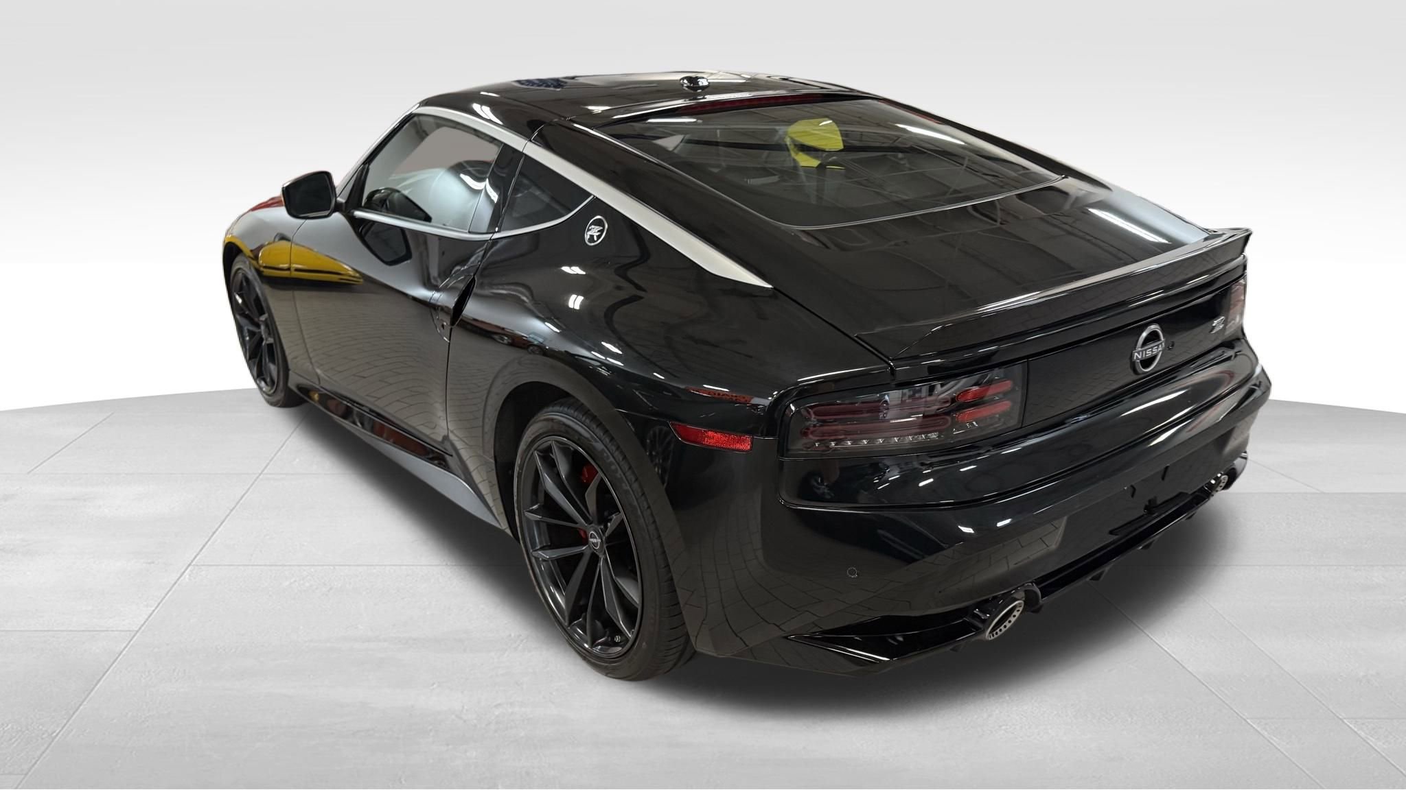 Used 2024 Nissan Z Performance w/ Floor Mat Package image 24