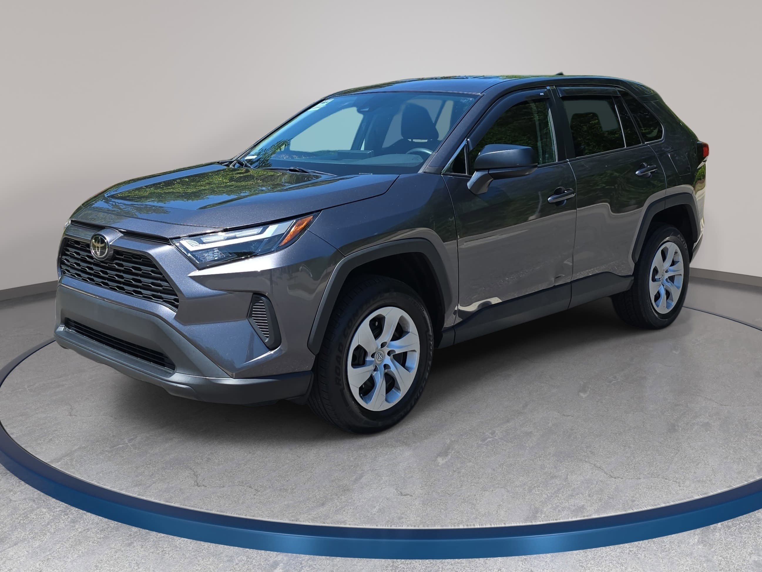 Used 2024 Toyota RAV4 LE FWD image 1