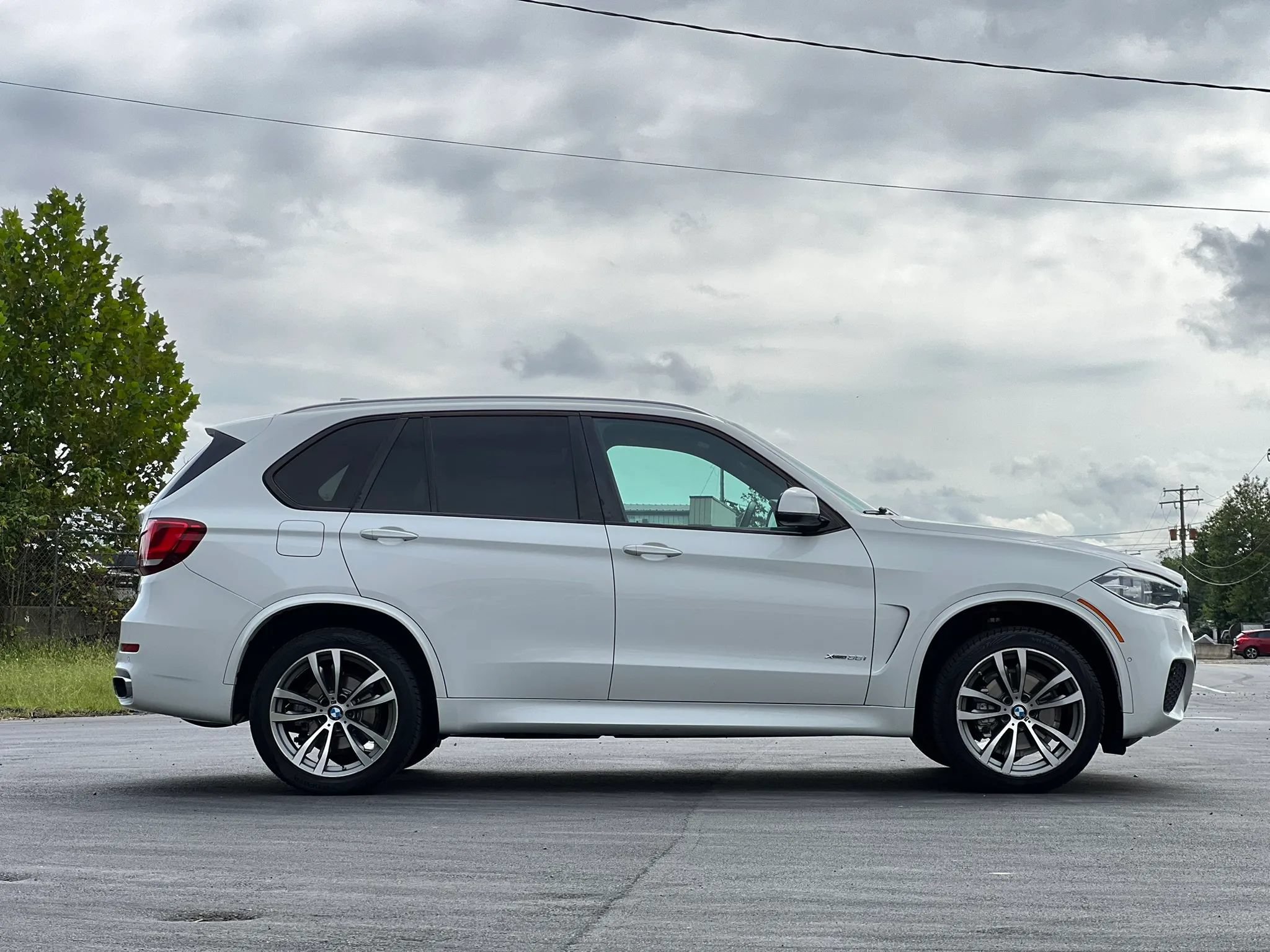 Used 2016 BMW X5 xDrive35i w/ M Sport AWD/4WD image 6