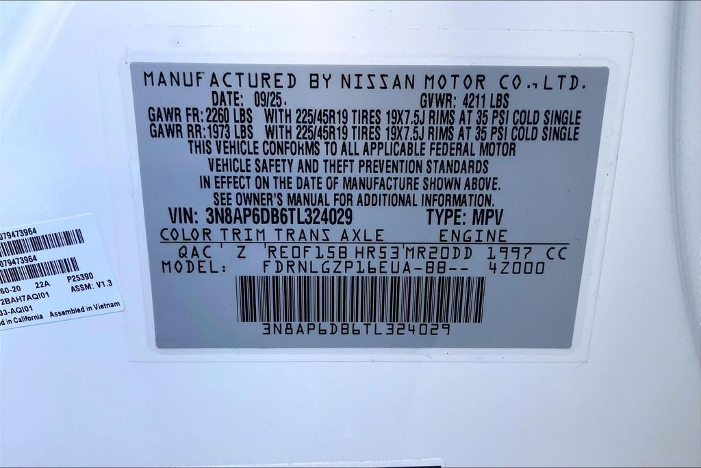 New 2026 Nissan Kicks SR w/ Cold Weather Package image 13