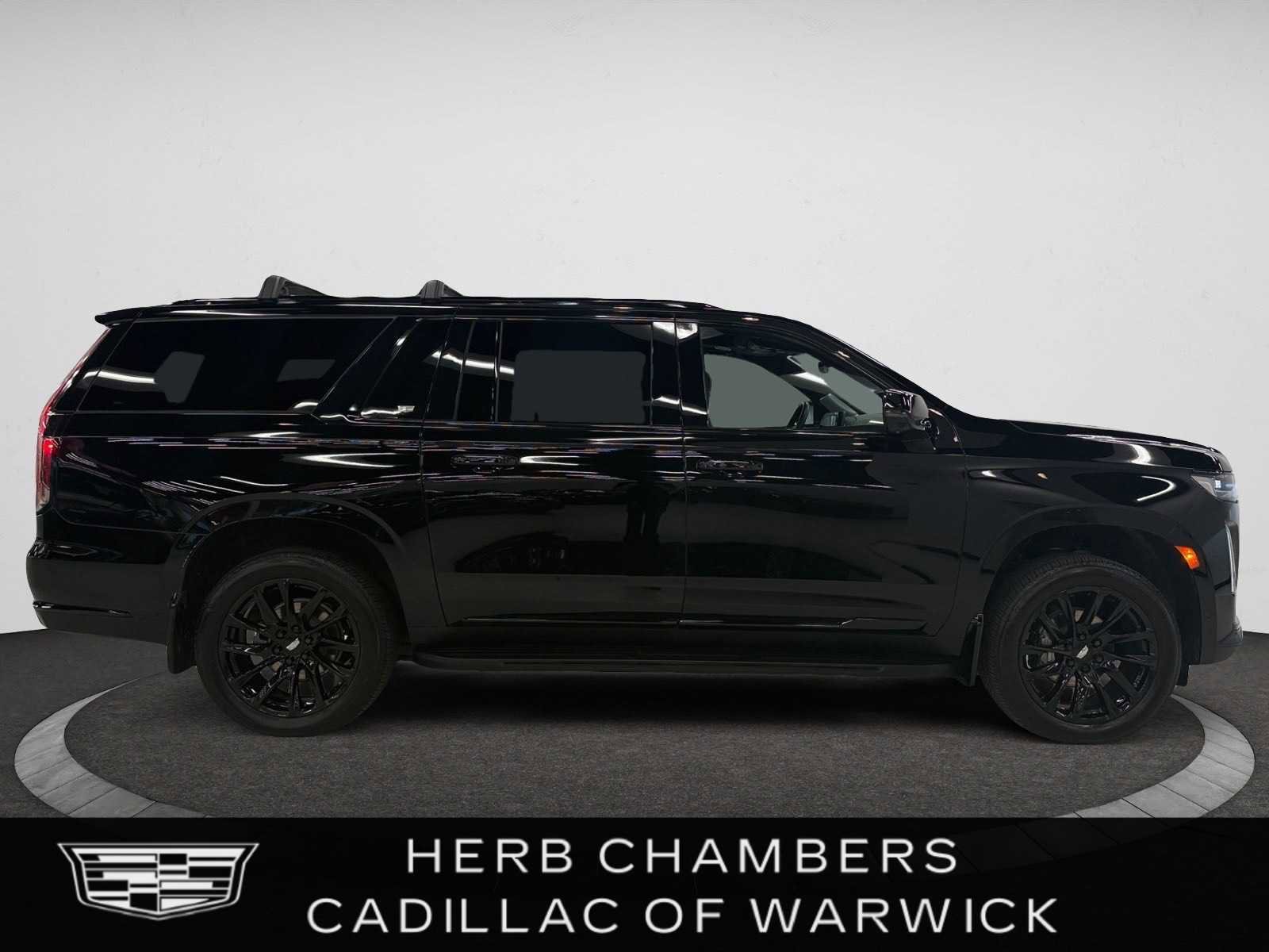 Certified 2024 Cadillac Escalade ESV Sport Platinum w/ LPO, ONYX Package image 2