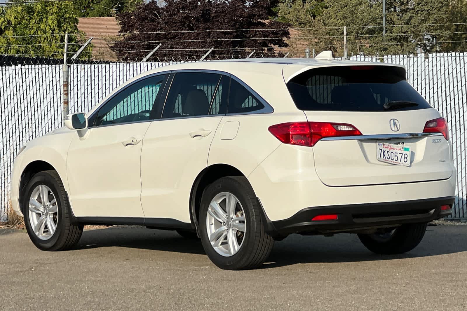 Used 2015 Acura RDX w/ Technology Package AWD/4WD image 5