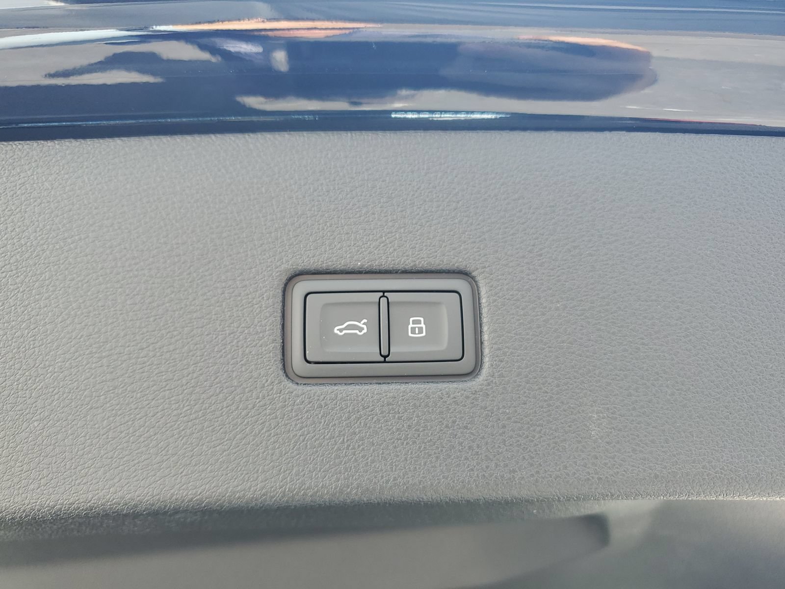 New 2026 Audi Q8 Premium Plus AWD/4WD image 9
