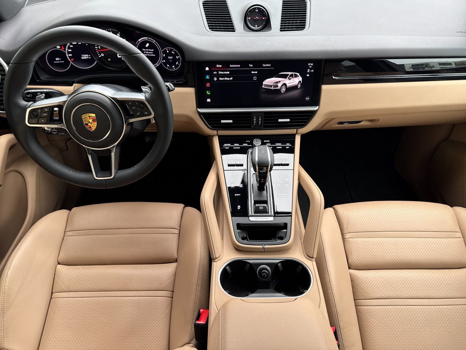 Certified 2023 Porsche Cayenne image 6