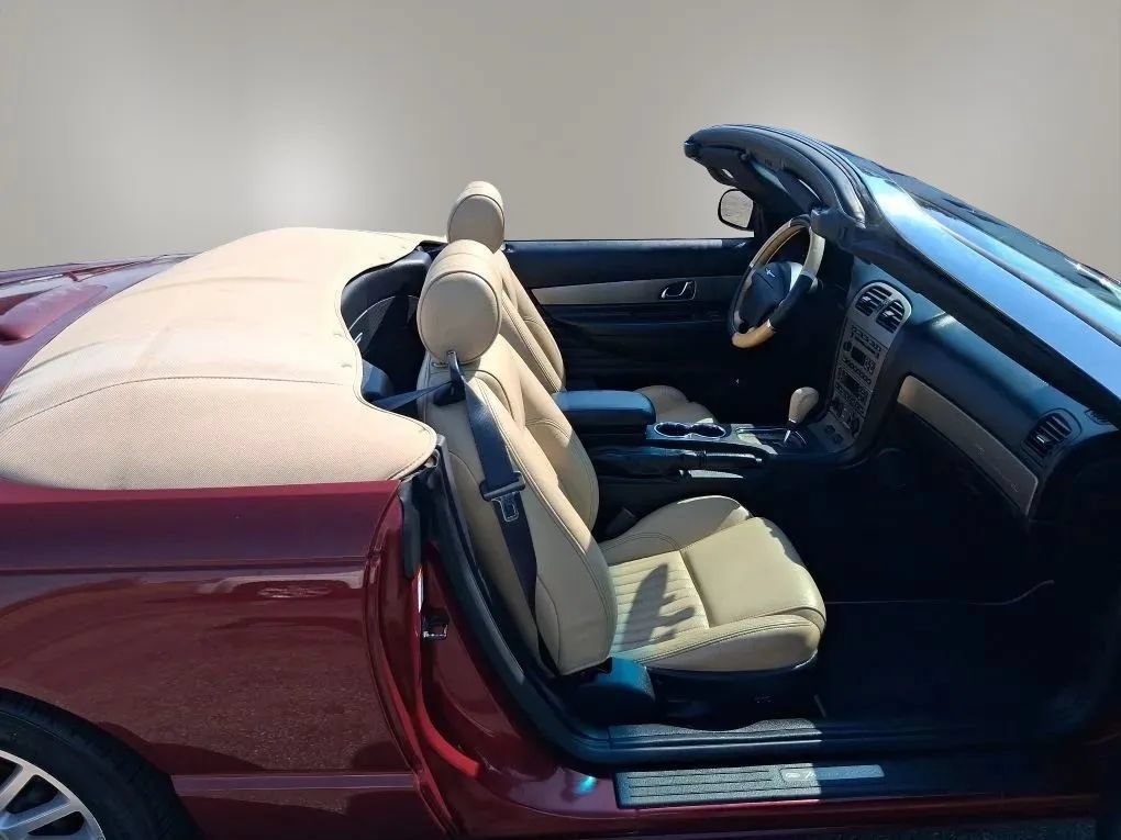 Used 2004 Ford Thunderbird RWD image 44