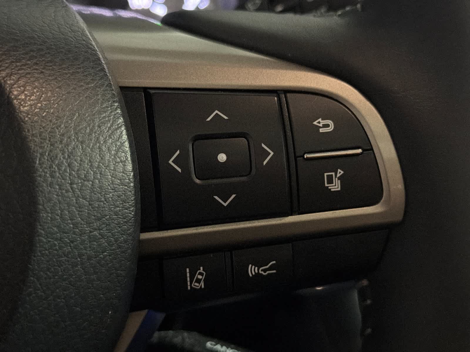 Used 2017 Lexus RX 350 FWD w/ Luxury Package image 27