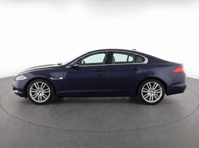 Used 2016 Jaguar XF Prestige RWD image 4