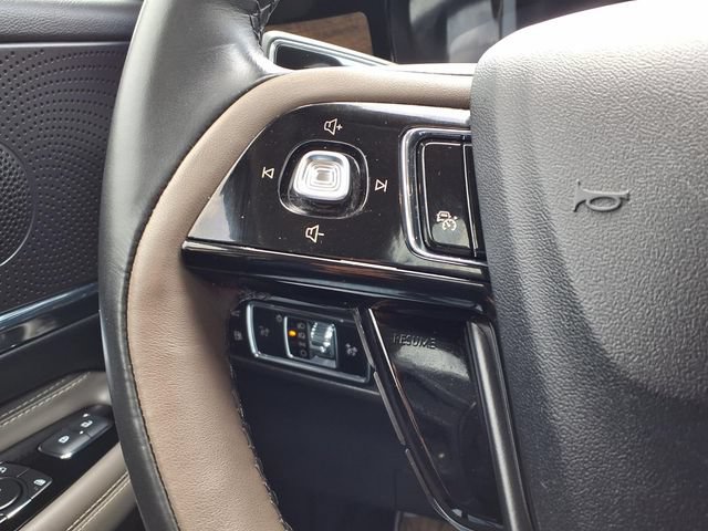 Certified 2024 Lincoln Corsair Grand Touring AWD/4WD image 15