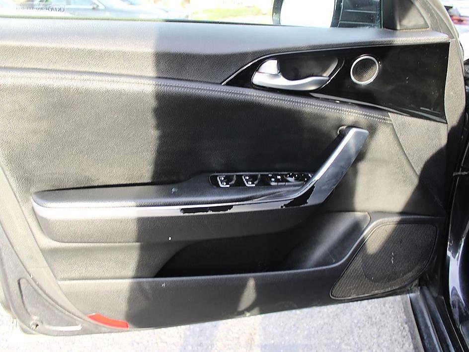 Used 2019 Kia Stinger image 9