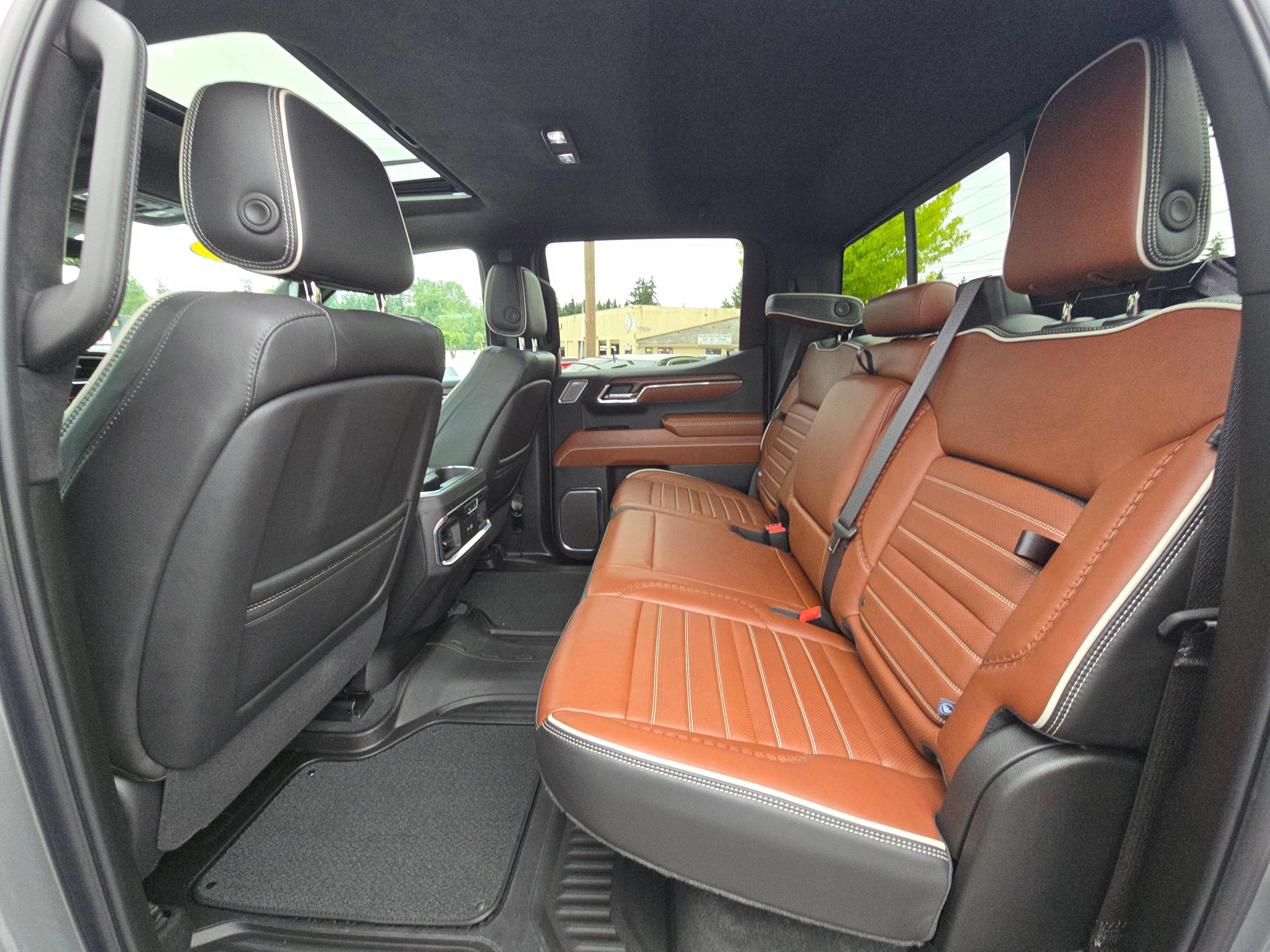 Used 2024 GMC Sierra 1500 Denali Ultimate AWD/4WD image 16