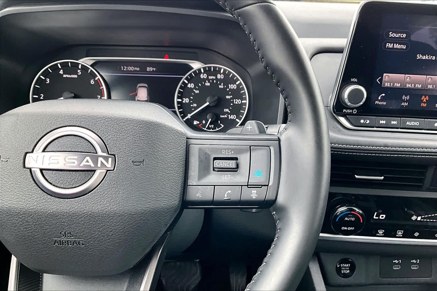 Certified 2025 Nissan Rogue SV FWD image 25