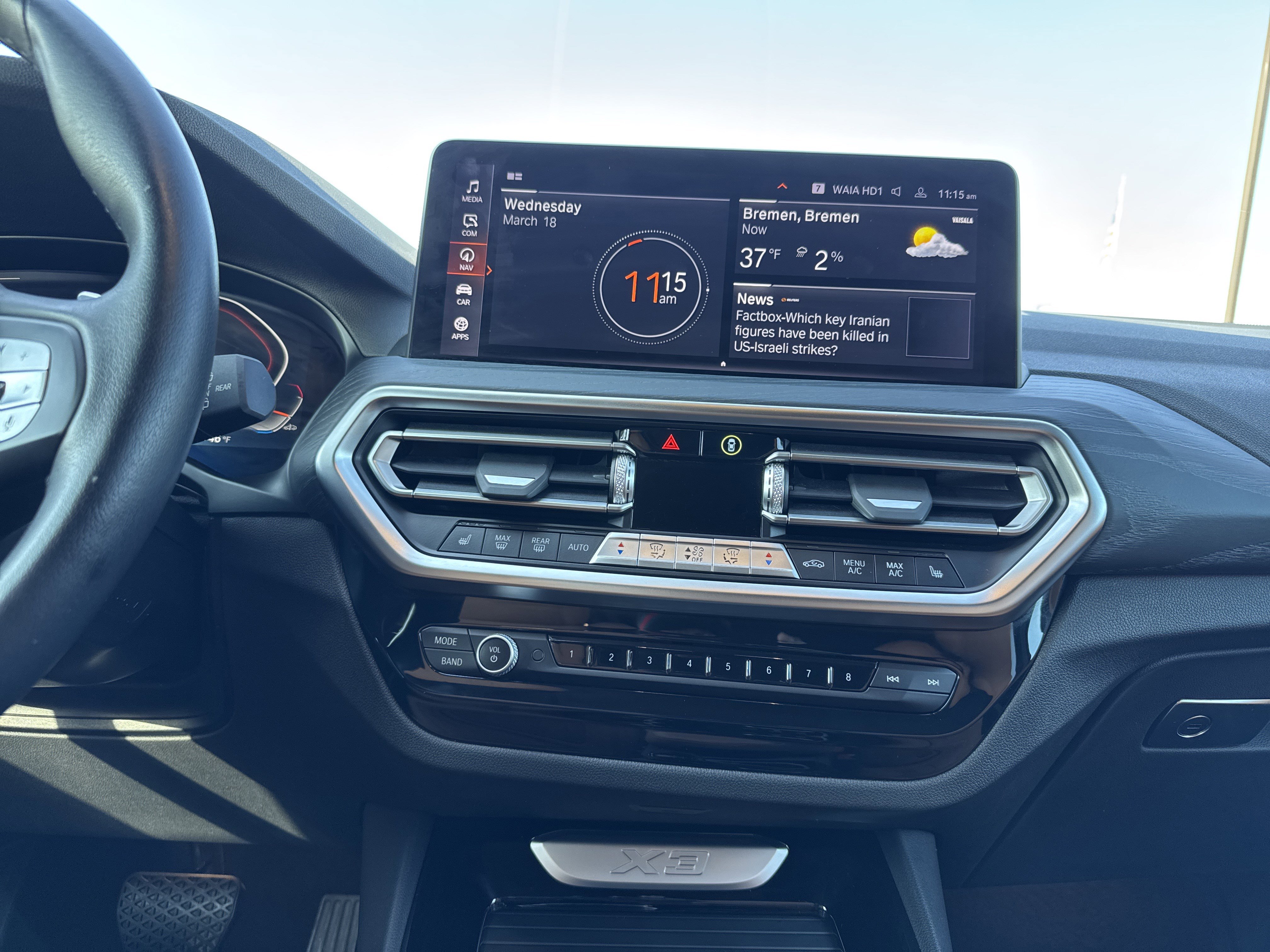 Used 2023 BMW X3 xDrive30i image 29