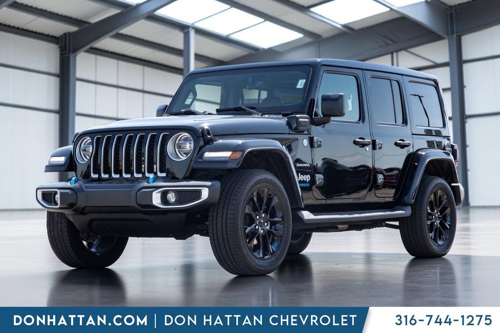 Used 2022 Jeep Wrangler Unlimited Sahara w/ Cold Weather Group
