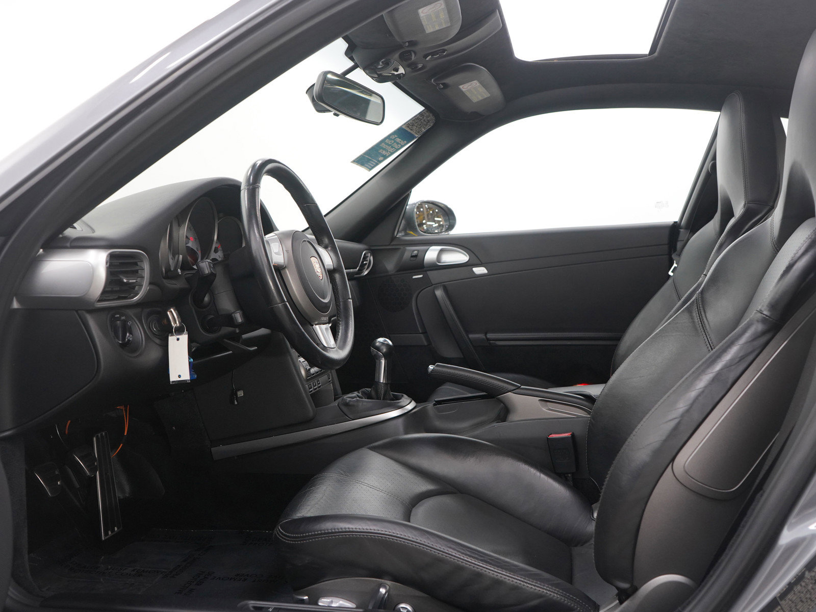 Used 2005 Porsche 911 Carrera S image 24