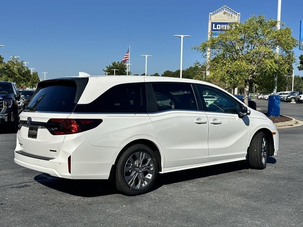 New 2026 Honda Odyssey Touring image 28