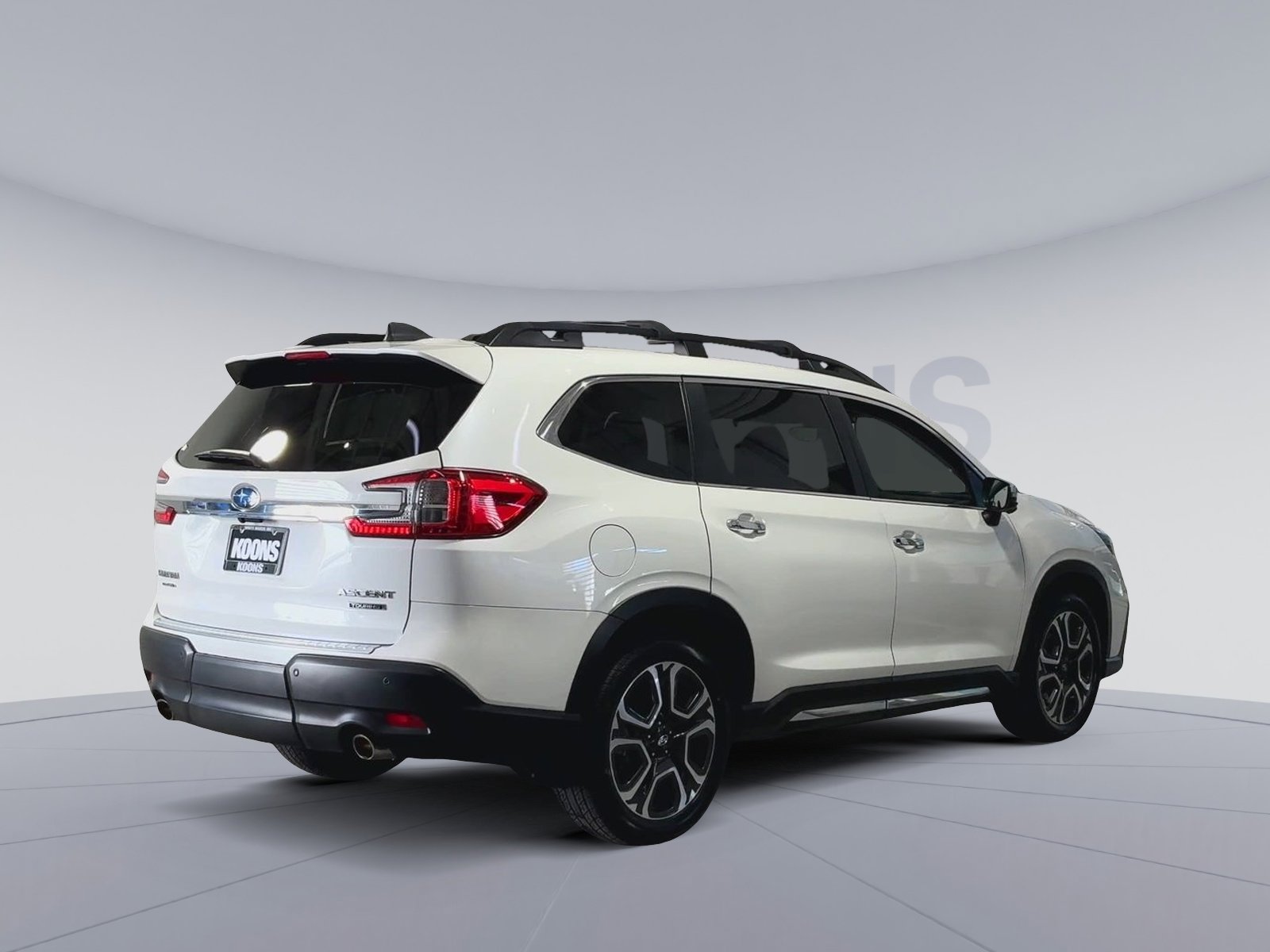 Used 2023 Subaru Ascent Touring image 11
