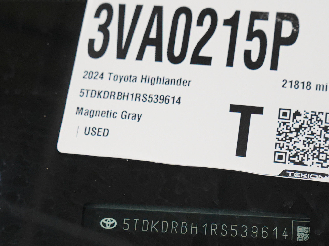 Used 2024 Toyota Highlander Limited AWD/4WD image 37