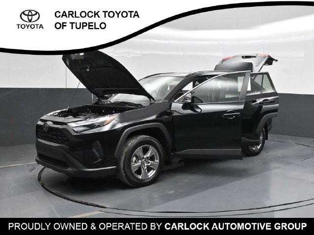 Used 2025 Toyota RAV4 XLE w/ Convenience Package FWD image 55
