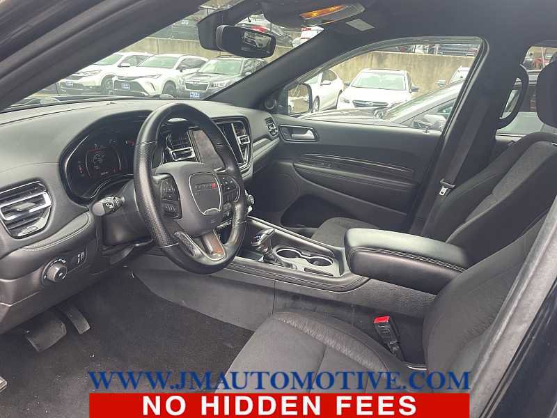 Used 2022 Dodge Durango SXT w/ Blacktop Package image 2