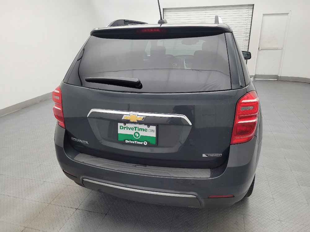 Used 2017 Chevrolet Equinox Premier w/ Enhanced Convenience Package FWD image 7