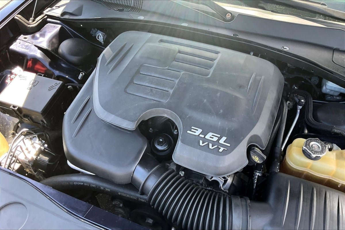 Used 2012 Dodge Charger SXT Plus RWD image 29