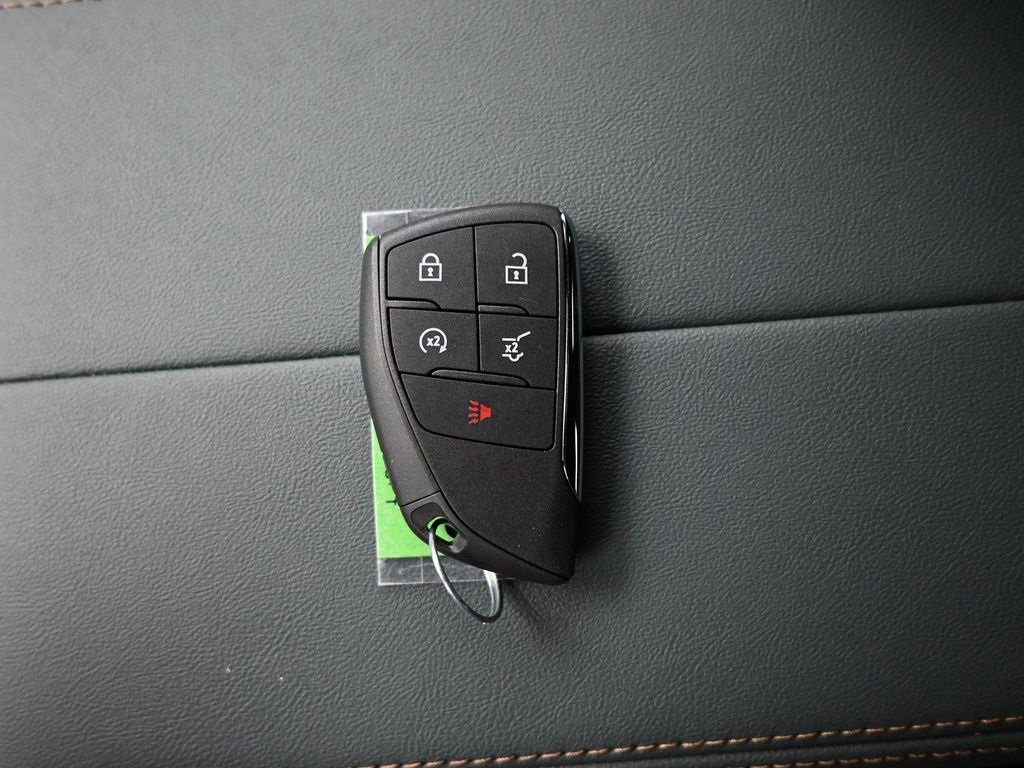 New 2026 GMC Terrain AT4 w/ Convenience Package III image 19