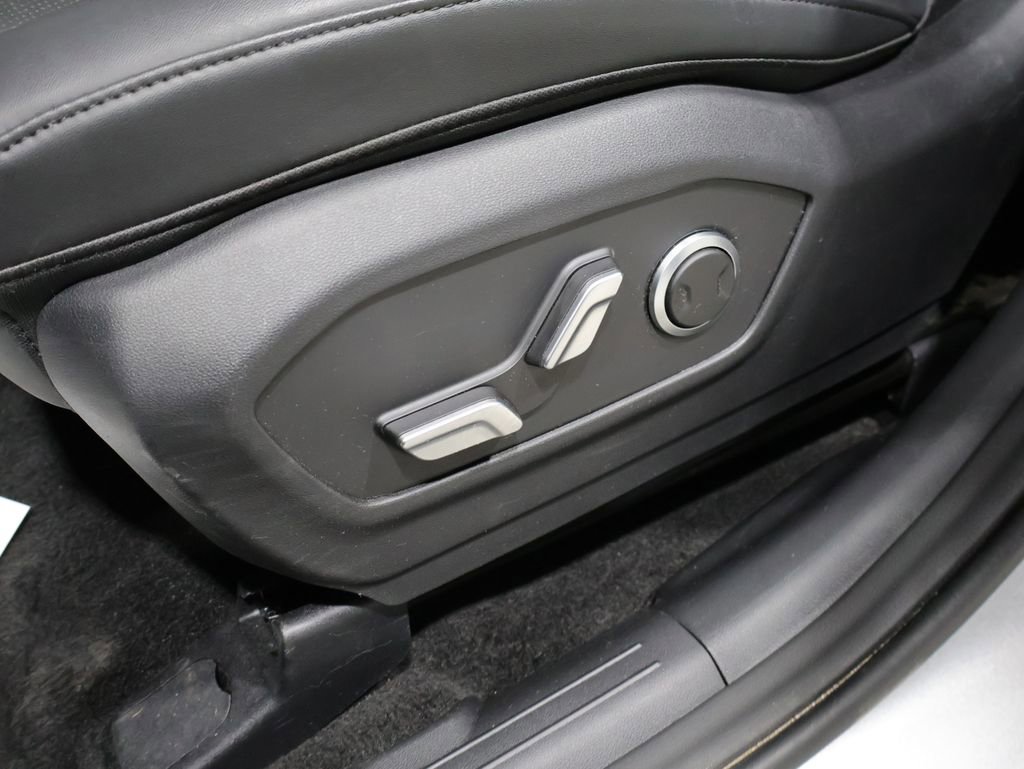 Used 2025 Hyundai Santa Fe SEL image 12