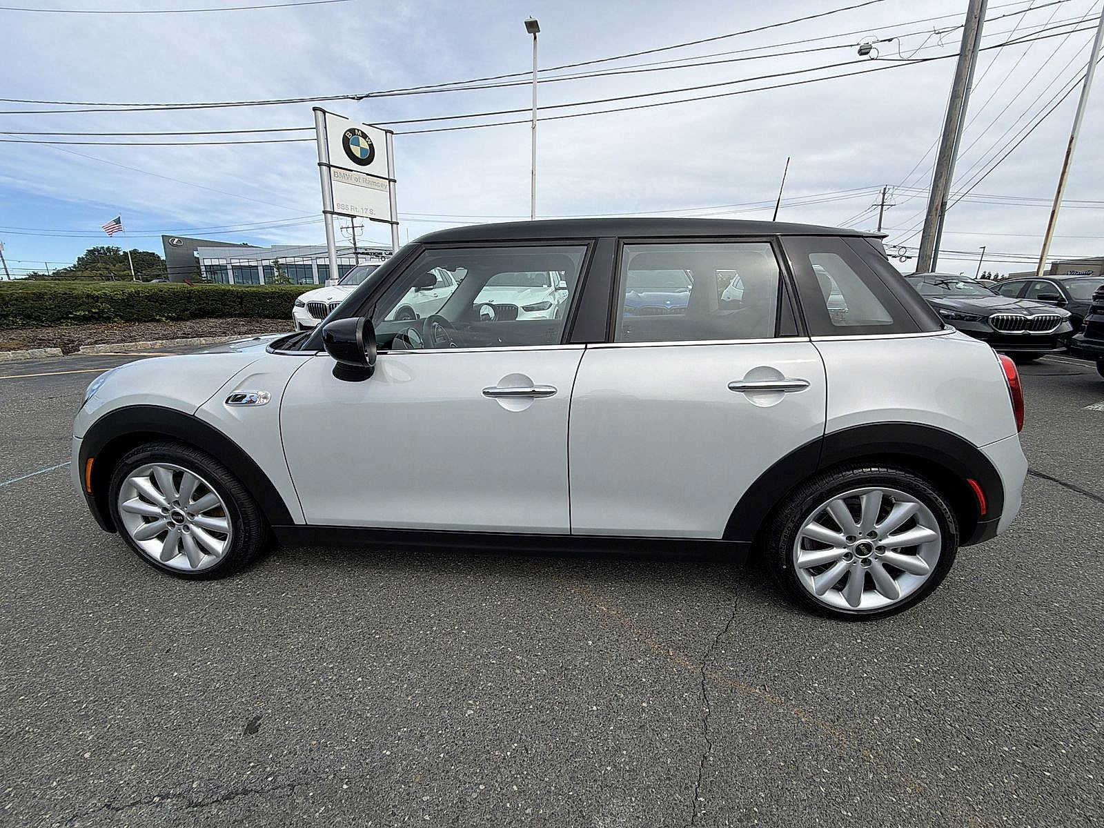 Used 2020 MINI Cooper S w/ Storage Package FWD image 11