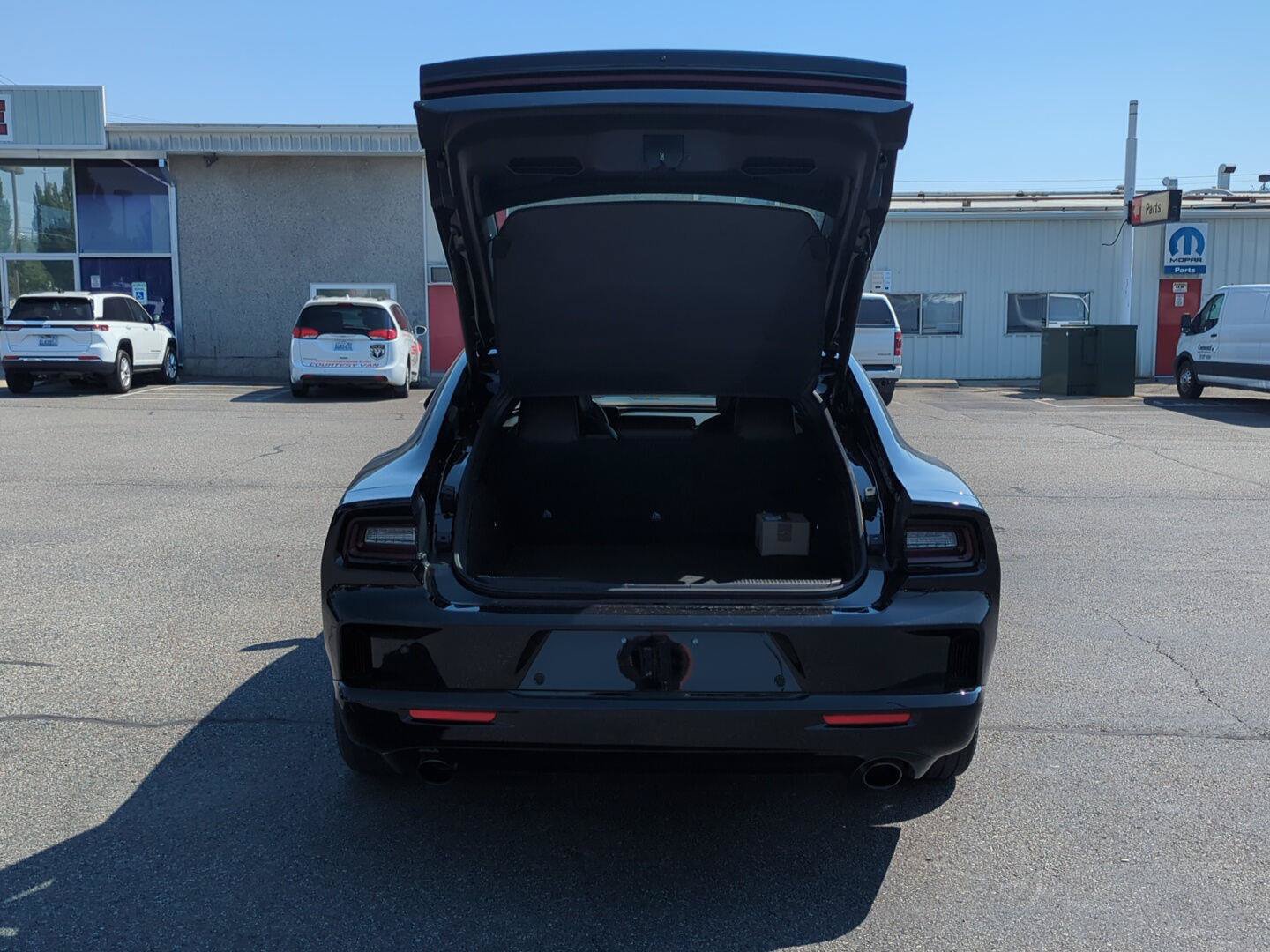 New 2026 Dodge Charger R/T AWD/4WD image 6