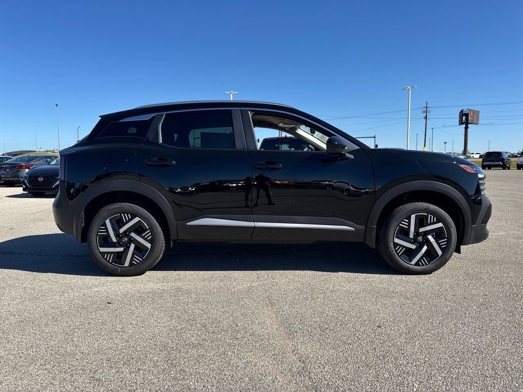 New 2026 Nissan Kicks SV FWD image 7
