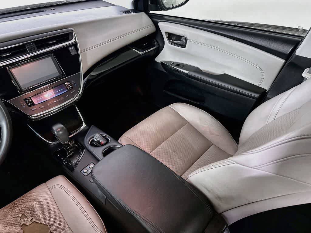 Used 2013 Toyota Avalon Limited FWD image 11