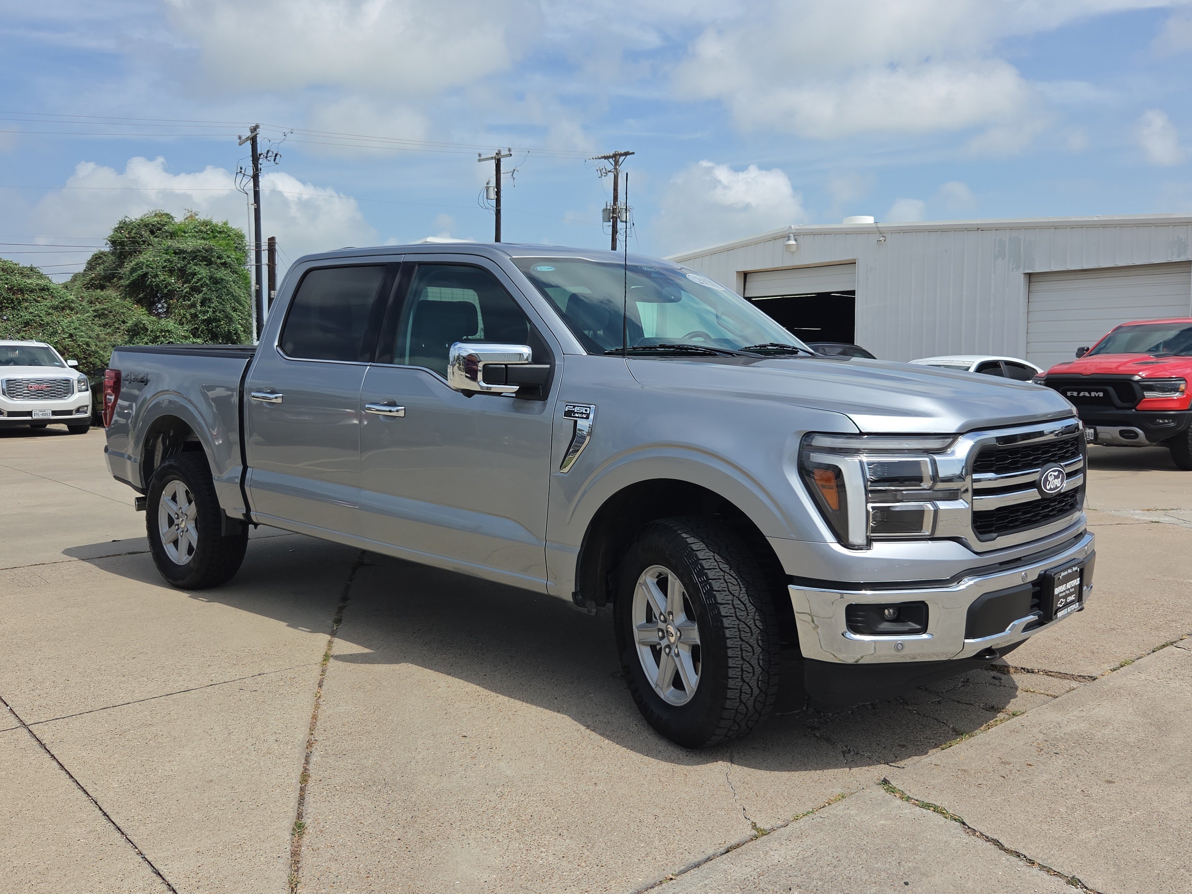 Used 2025 Ford F150 Lariat AWD/4WD image 3