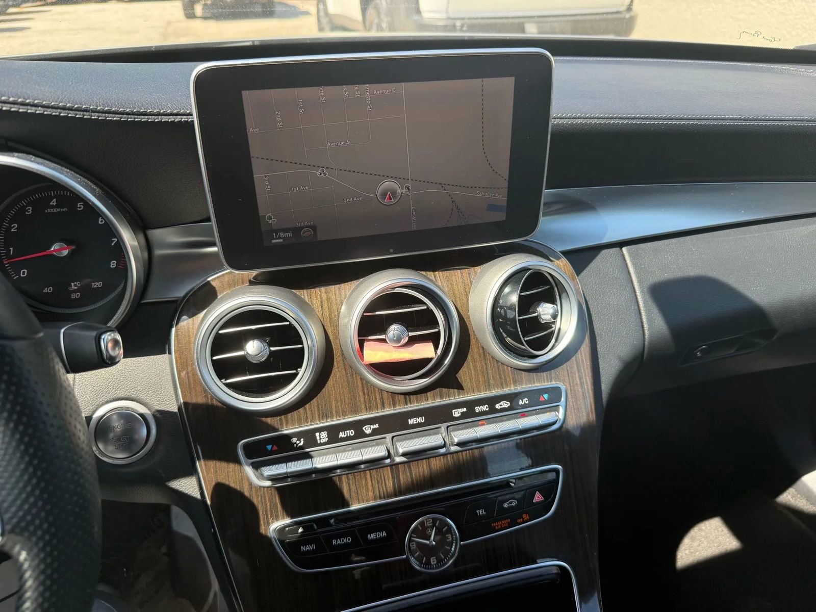 Used 2015 Mercedes-Benz C 400 4MATIC image 13