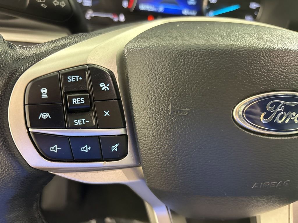 Used 2021 Ford Explorer XLT w/ Equipment Group 202A RWD image 34