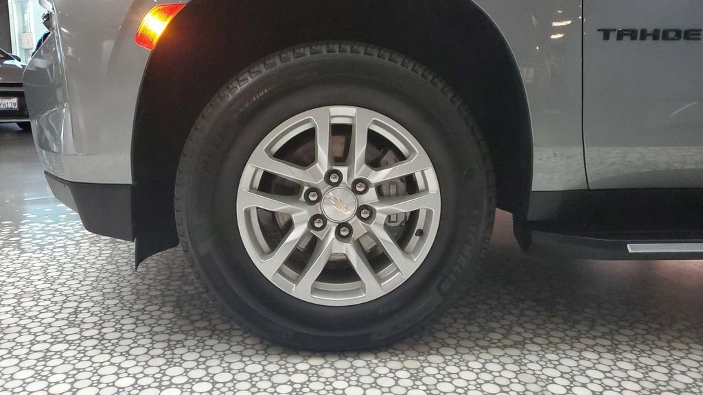 Used 2024 Chevrolet Tahoe LS image 7