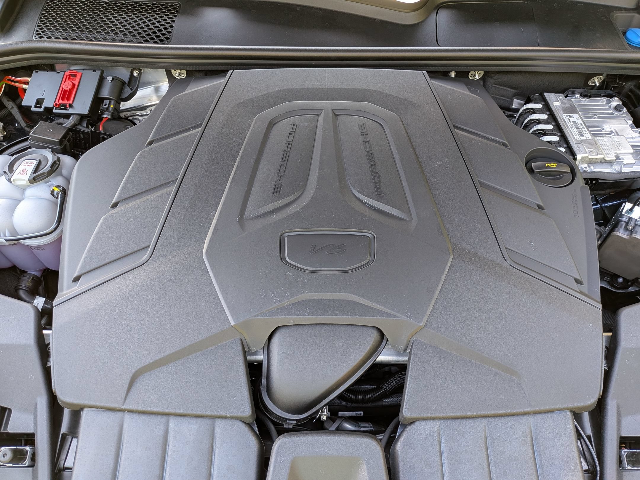 New 2026 Porsche Cayenne AWD/4WD image 36