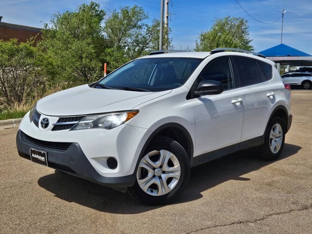 Used 2014 Toyota RAV4 LE image 1