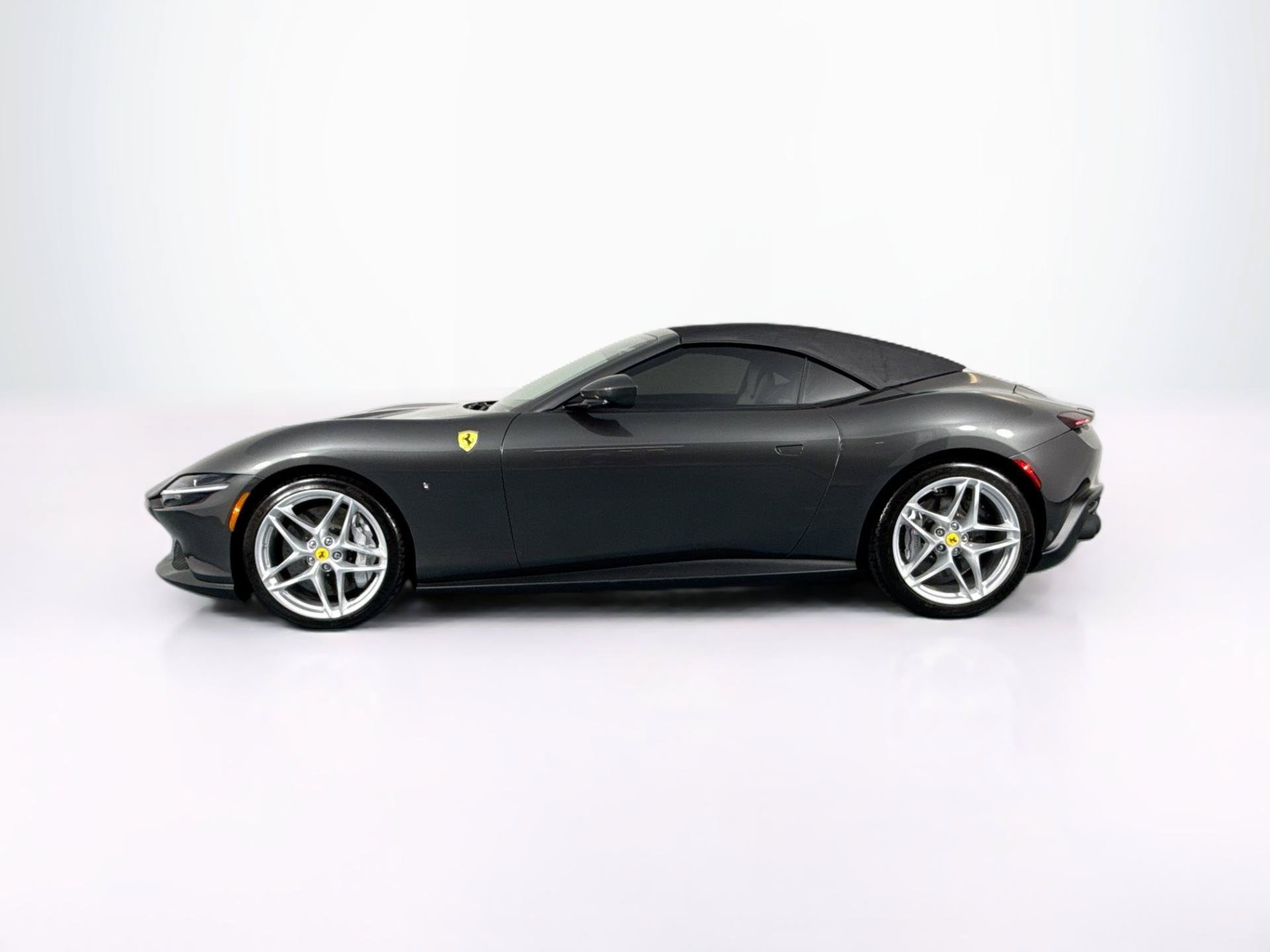 Used 2025 Ferrari Roma Spider RWD image 64